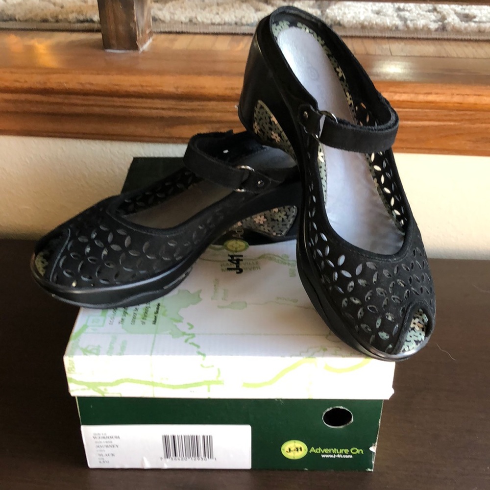 J-41 “Journey” peep-toe clog Black/gray size 8.5